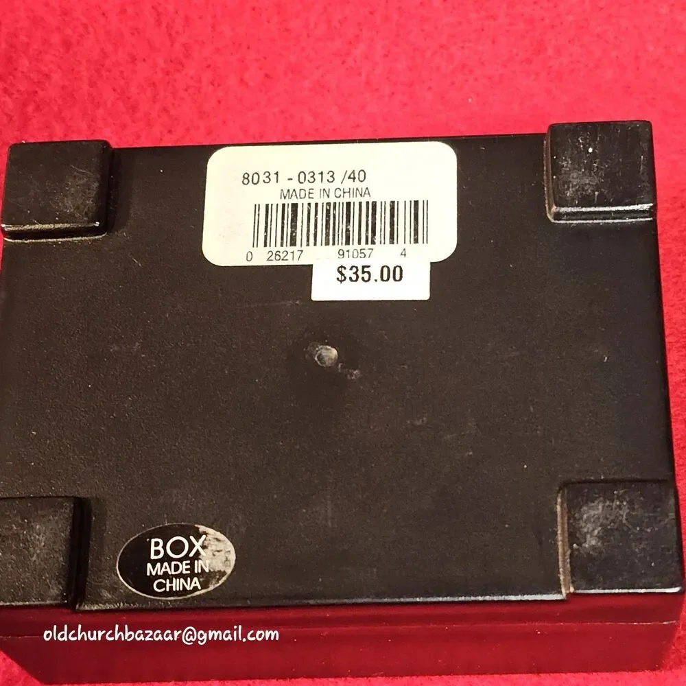 Kenneth Cole Reaction cufflinks